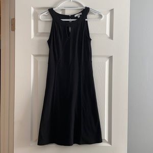 Black Sleeveless Knee Length Dress